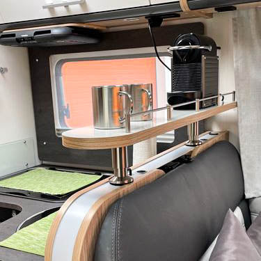 3056 Opbergrek voor Sunlight modellen van 2018-2022 - Hoogglans wit met rand in Salisbury elm / met railing