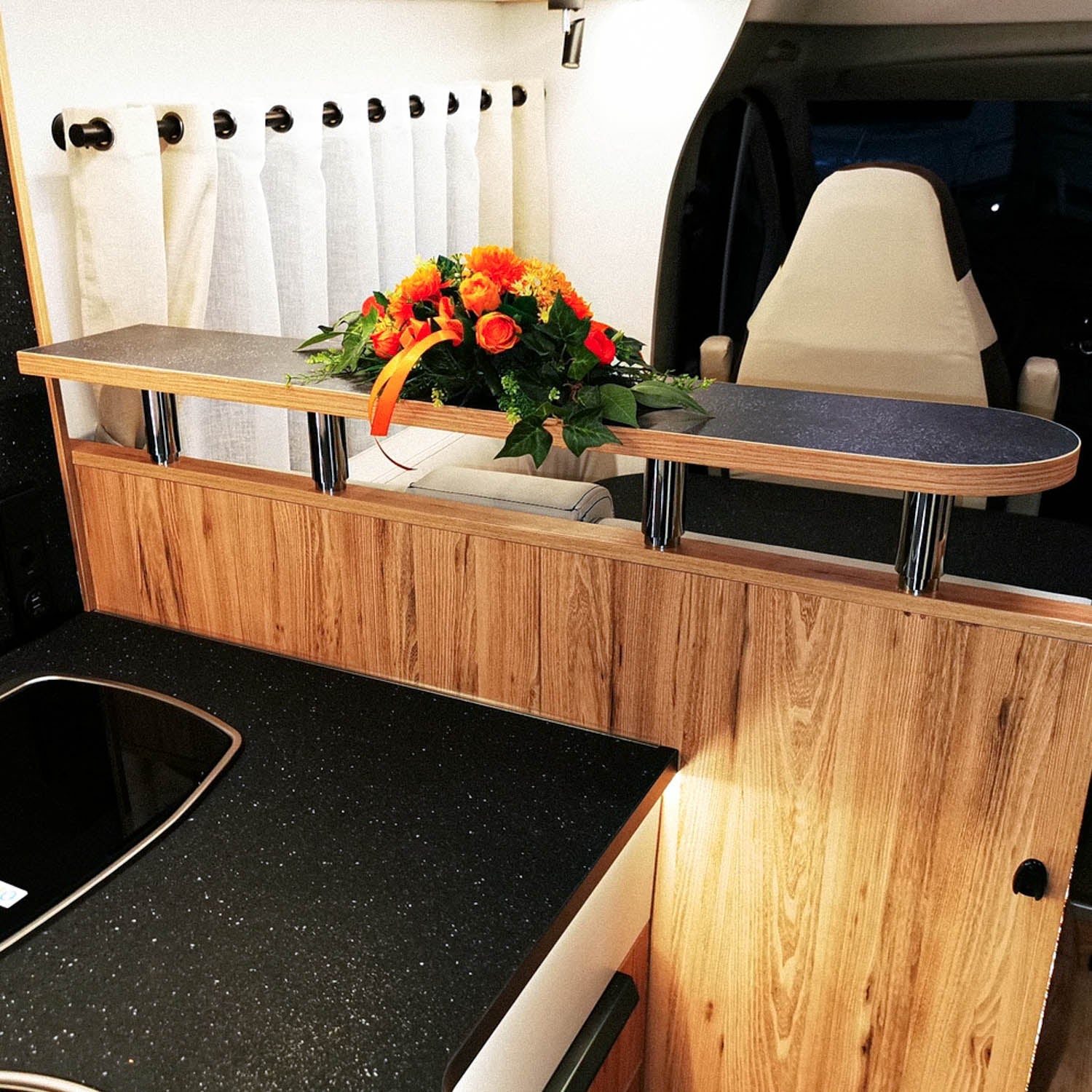 3104 Opbergrek voor Mooveo T modellen van 2019 tot 2021 - Terrazzo Nero met rand in iepen Salisbury / zonder railing