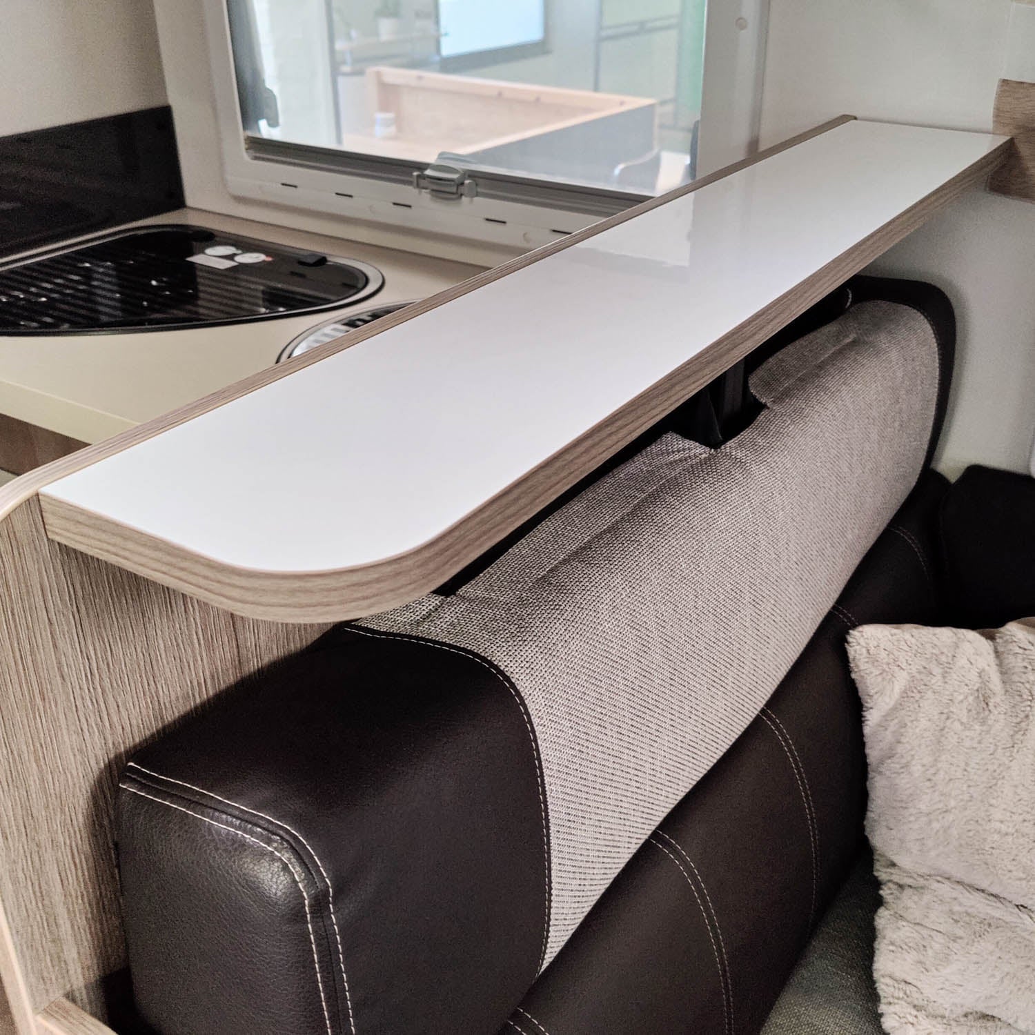 Opbergplank voor Chausson en Challenger modellen