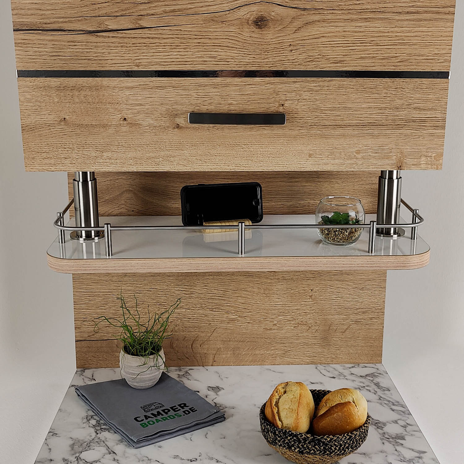 #kleur_hoogglans wit met rand in iep Salisbury