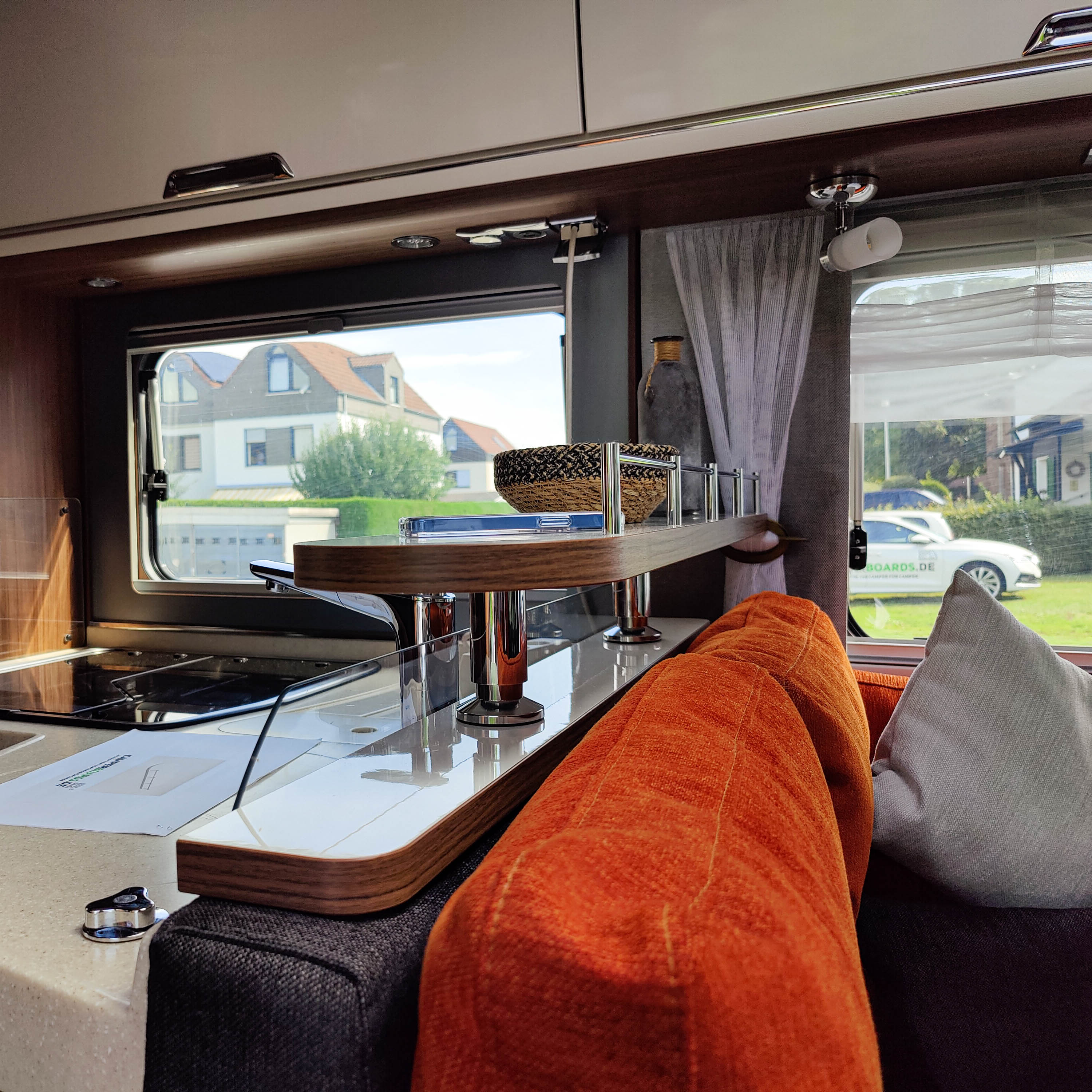 Plank met rand in Madison walnoot