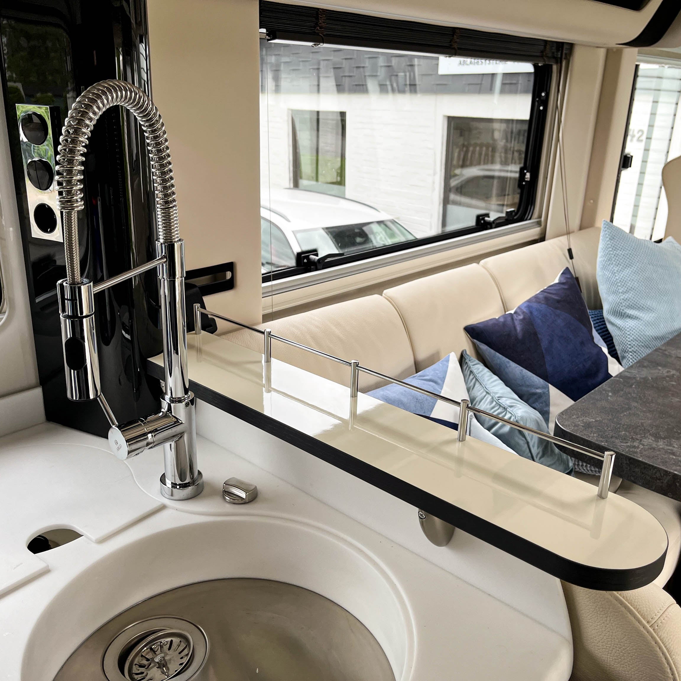 Legplank voor Concorde met mineraal werkblad