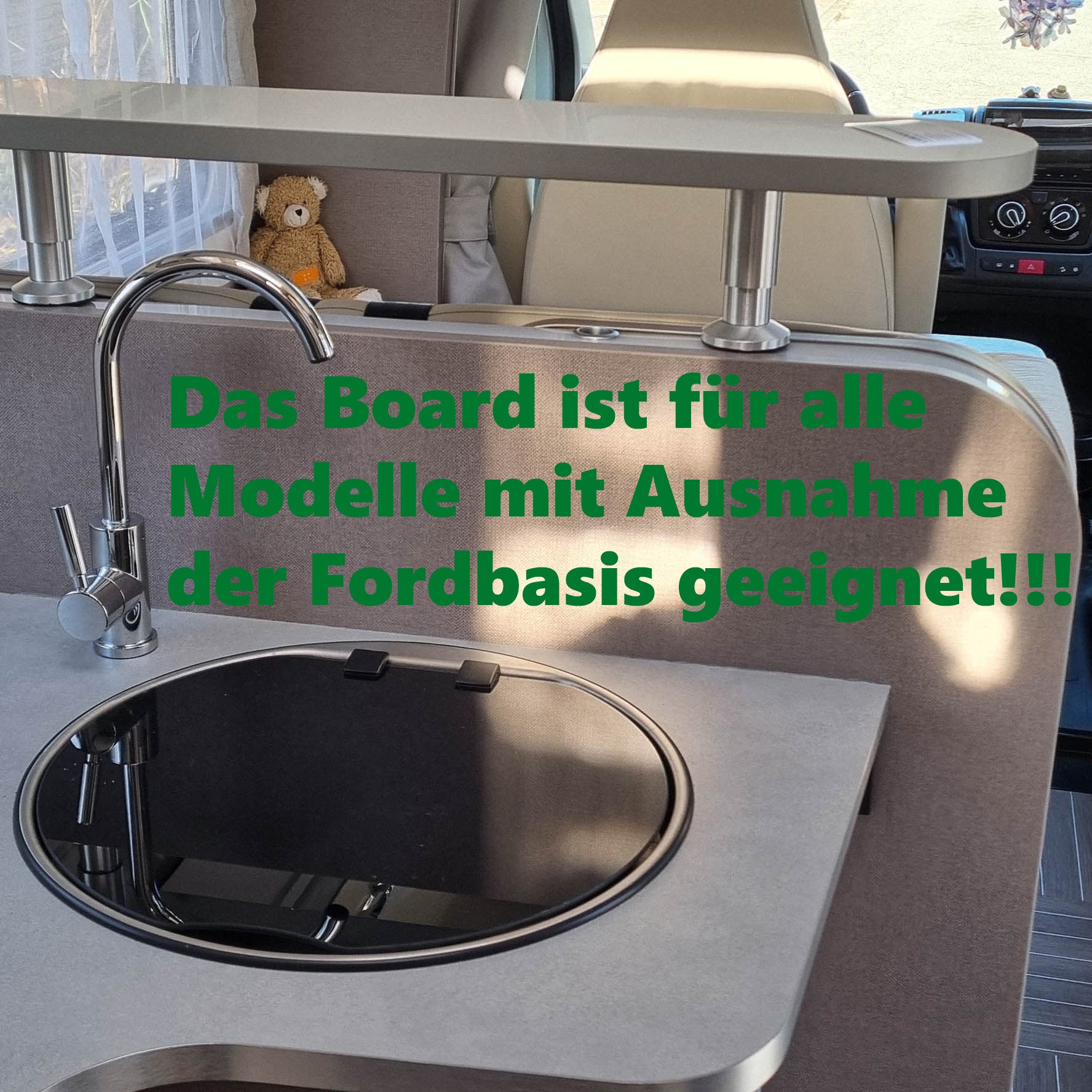 Opbergbord met informatietekst