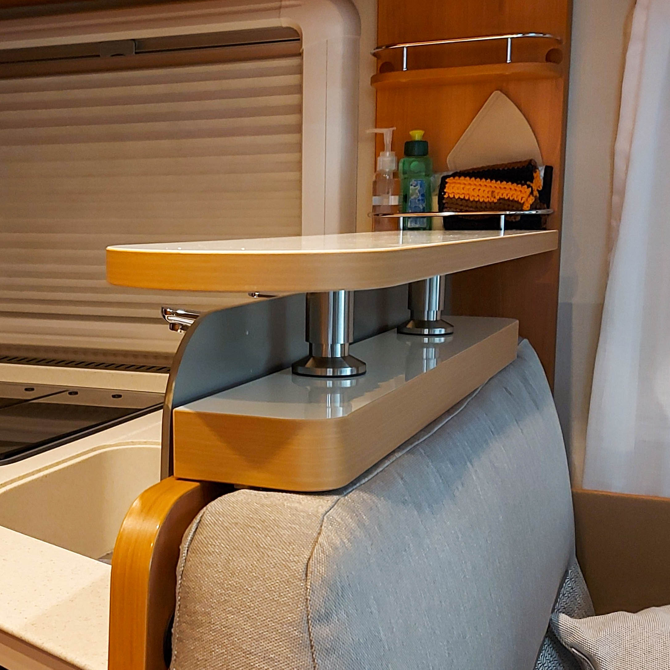 2-delig opbergrek voor Hymer SL en GL modellen