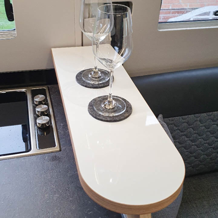 Opslagkaart voor Adria-modellen DL en DC vanaf 2021 met face to face