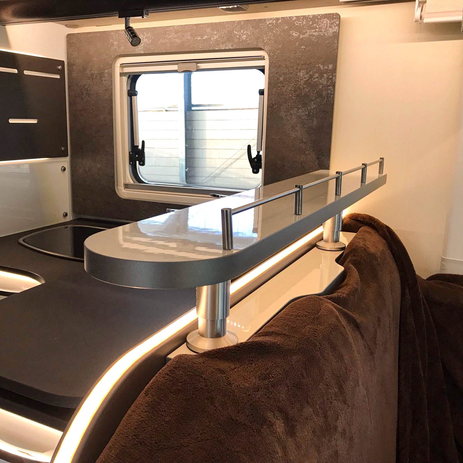 2-delig opbergrek voor Bürstner Lyseo modellen