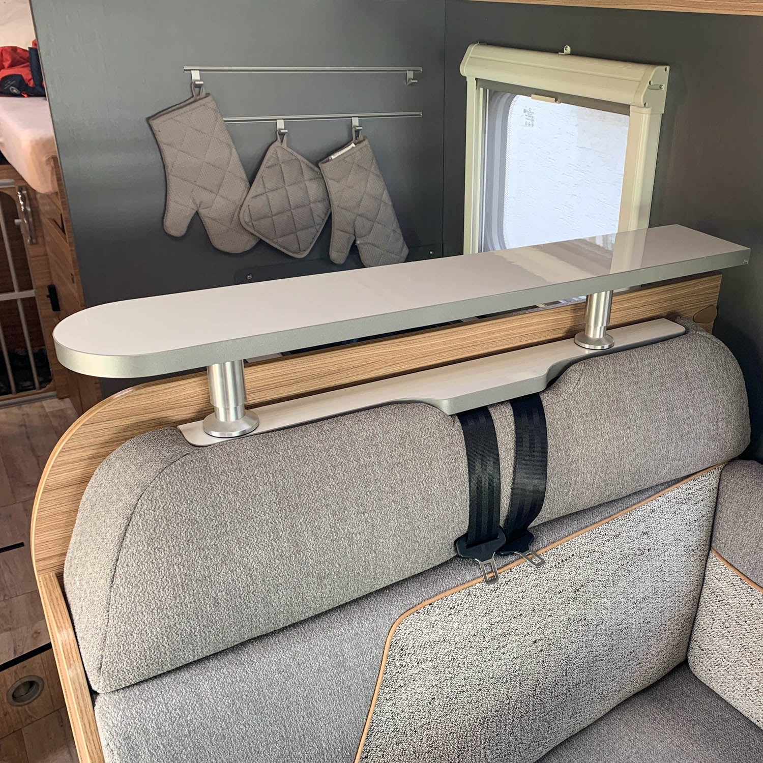 2-delige opbergplank voor Dethleffs Trend vanaf modeljaar 2023