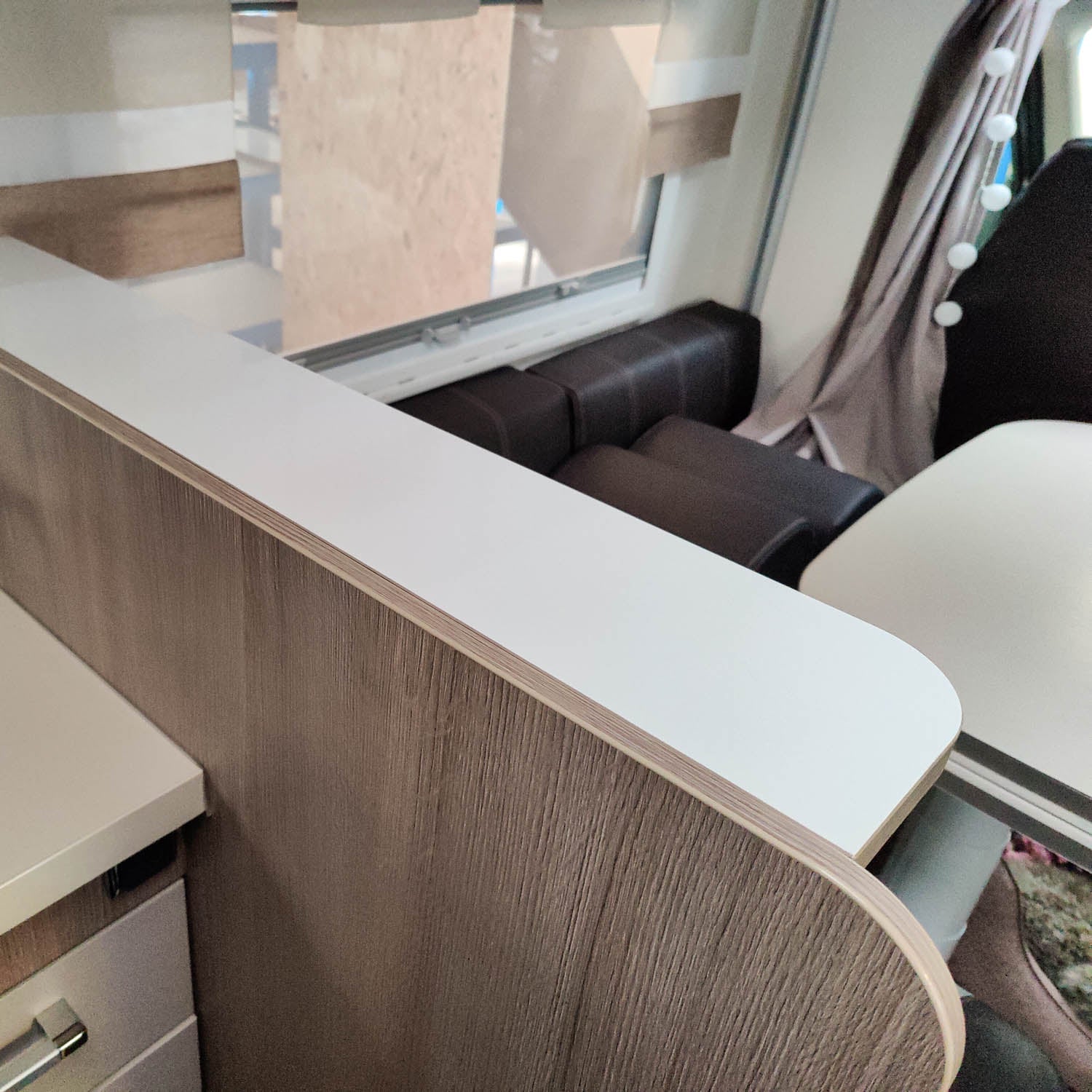 Opbergplank voor Chausson en Challenger modellen