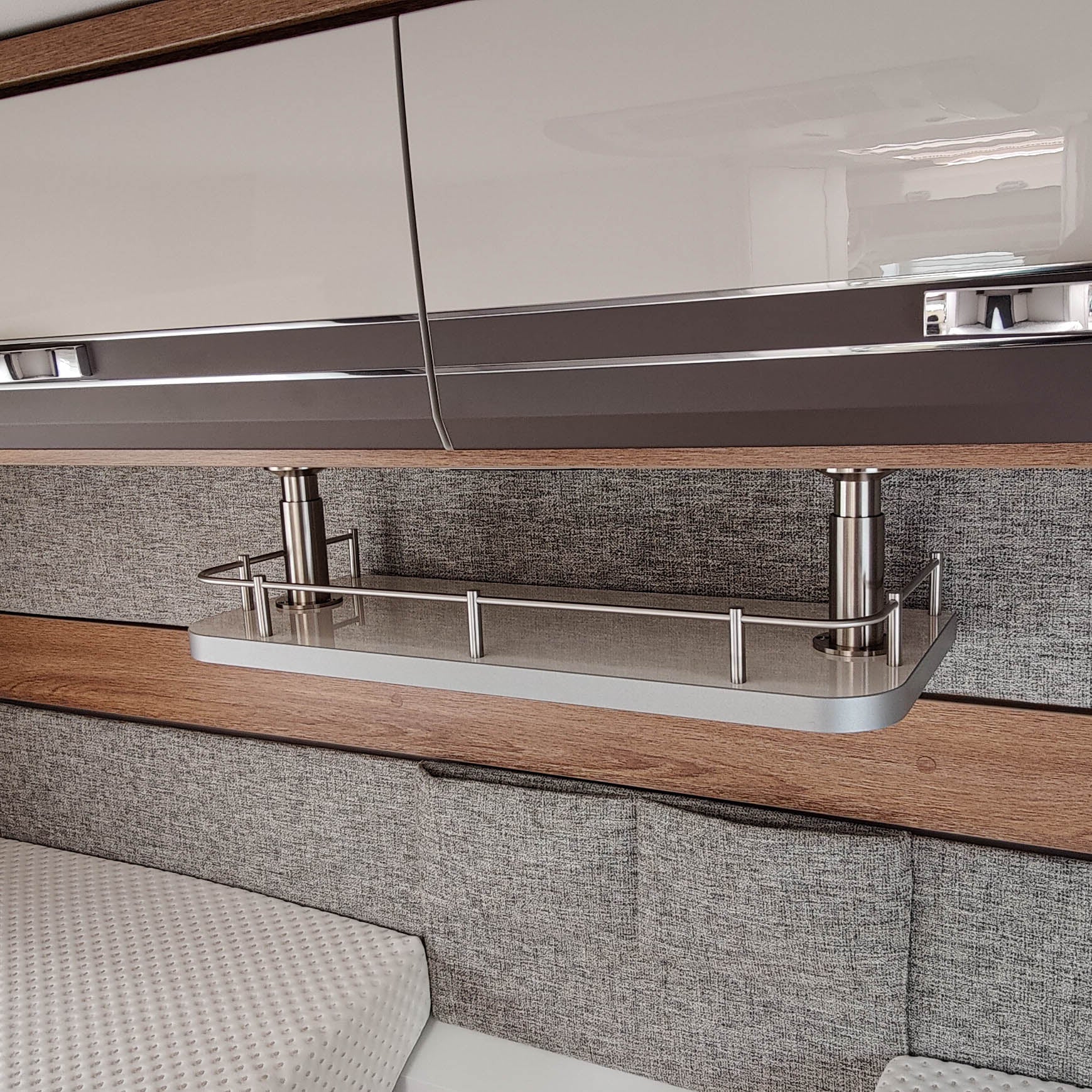 #kleur_hoogglans wit met rand in grijs/antraciet