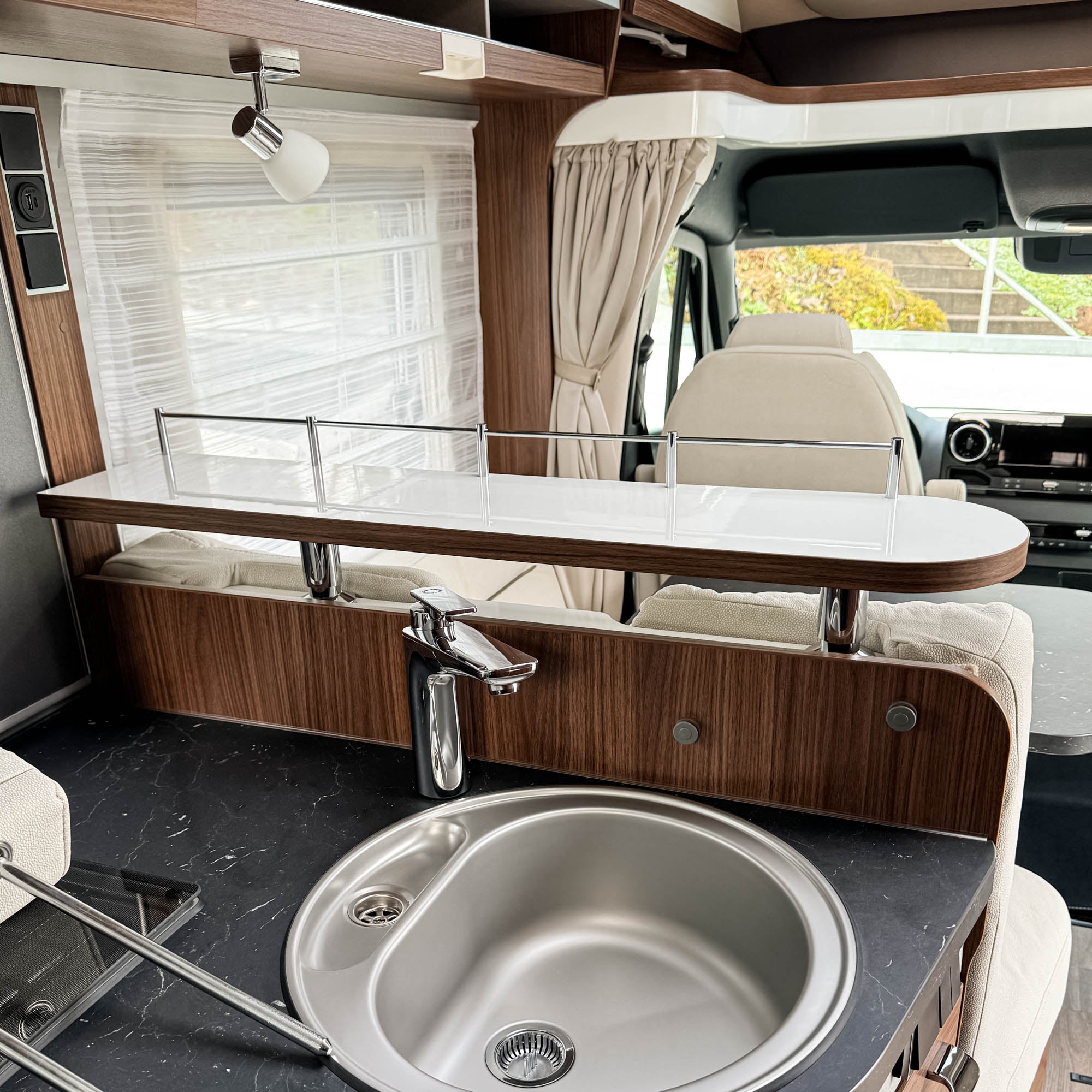 2-delige opbergplank voor Hymer-modellen