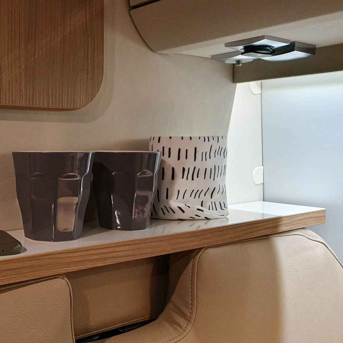 Opbergrek voor Adria Twin paneelwagen tot 2018