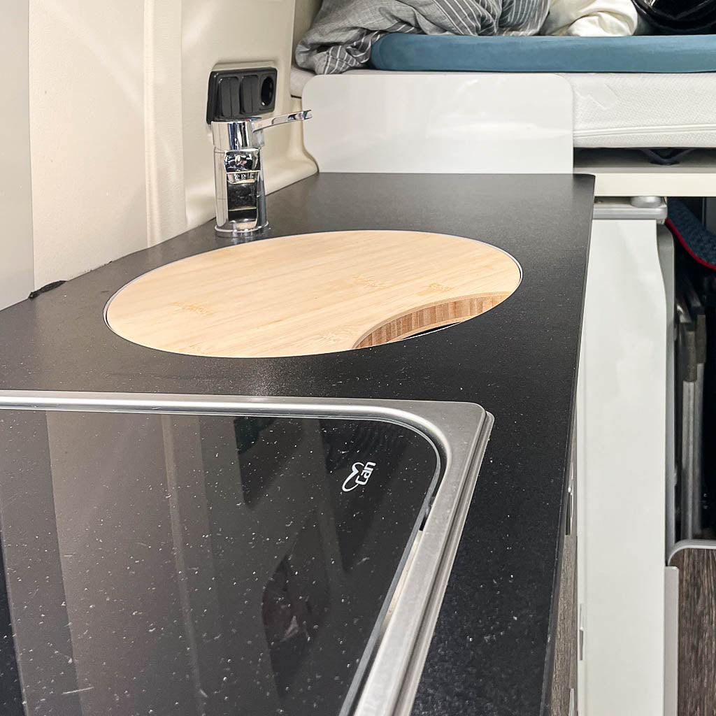 Snijplank met gootsteenafdekking voor Westfalia op VW Crafter-basis